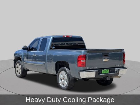 Used 2011 Chevrolet Silverado 1500 LT w/ Texas Edition RWD image 3