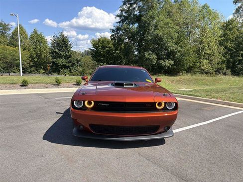 Used 2021 Dodge Challenger R/T Scat Pack w/ Shaker Package RWD image 10