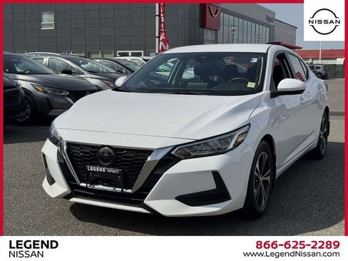 Certified 2022 Nissan Sentra SV w/ Trunk Package FWD image 4