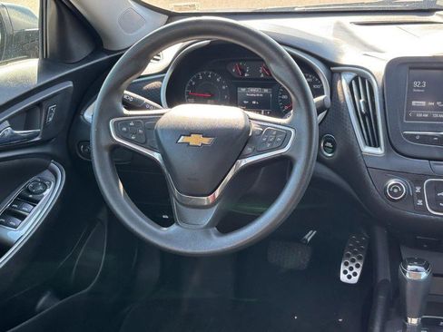Used 2017 Chevrolet Malibu LS image 12