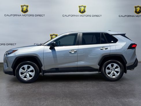 Used 2023 Toyota RAV4 LE FWD image 2