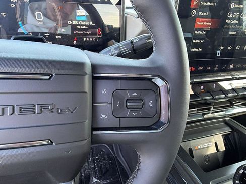 New 2026 GMC Hummer EV 4x4 Crew Cab image 19