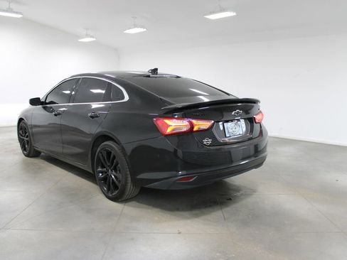 Used 2025 Chevrolet Malibu LT FWD image 7