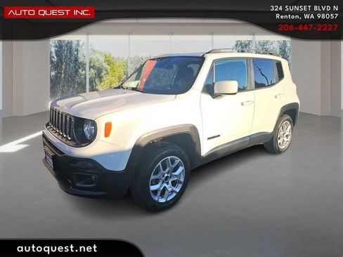 Used 2015 Jeep Renegade Latitude w/ Popular Equipment Group AWD/4WD image 1