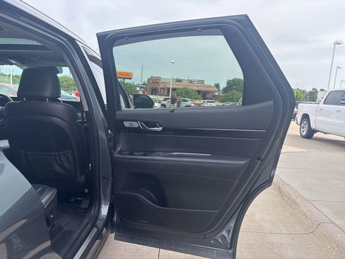 Used 2021 Hyundai Palisade Limited AWD/4WD image 33