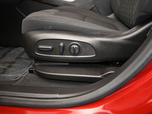 Used 2022 Chevrolet Blazer LT image 6