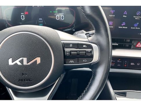 Used 2023 Kia Sportage EX AWD/4WD image 21