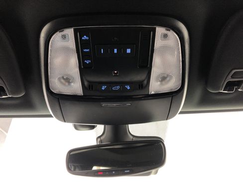 Certified 2024 Dodge Durango GT image 26