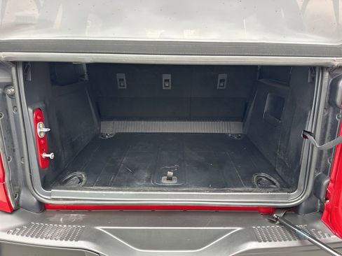 Used 2021 Ford Bronco Badlands image 27