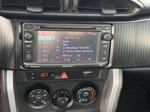 Used 2014 Scion FR-S Base image 13