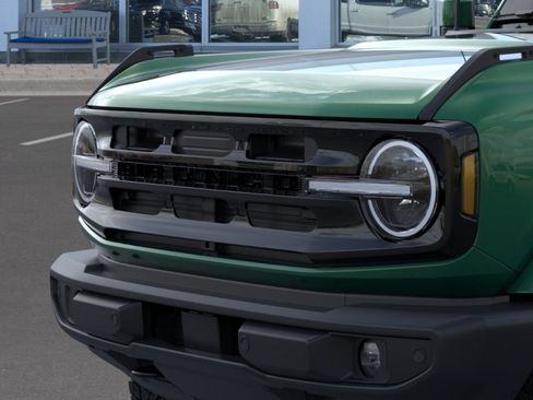 New 2025 Ford Bronco Outer Banks AWD/4WD image 19