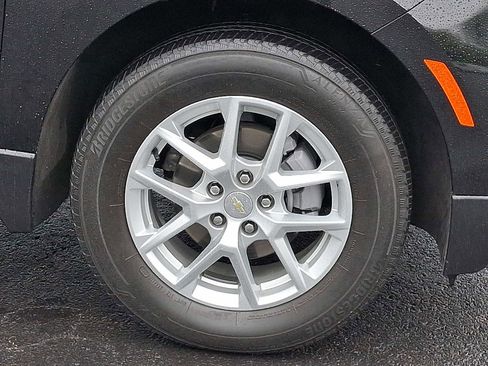 Used 2024 Chevrolet Equinox LT AWD/4WD image 8