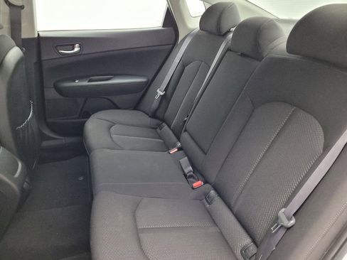 Used 2017 Kia Optima LX FWD image 17