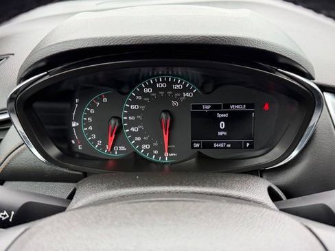 Used 2019 Chevrolet Trax Premier image 31