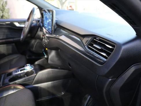 Used 2025 Ford Escape ST-Line w/ Tech Pack #1 image 11