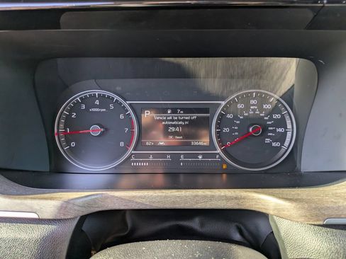 Used 2023 Kia Sorento EX FWD image 32