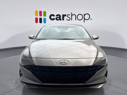 Used 2023 Hyundai Elantra SEL FWD image 8