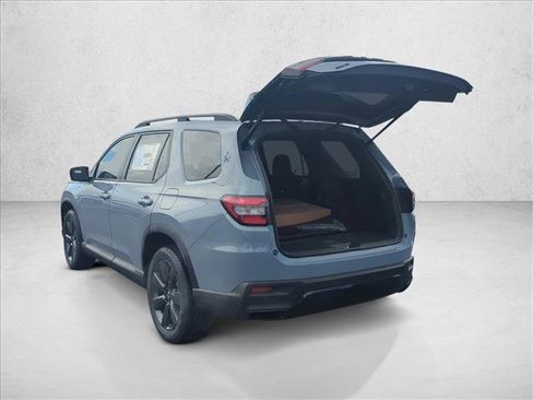 New 2026 Honda Pilot Sport image 9
