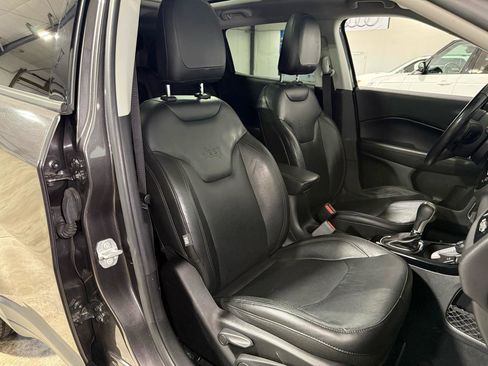 Used 2018 Jeep Compass Limited w/ Navigation Group AWD/4WD image 23