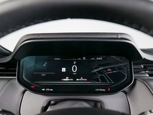 New 2026 Land Rover Range Rover Sport Dynamic SE AWD/4WD image 17