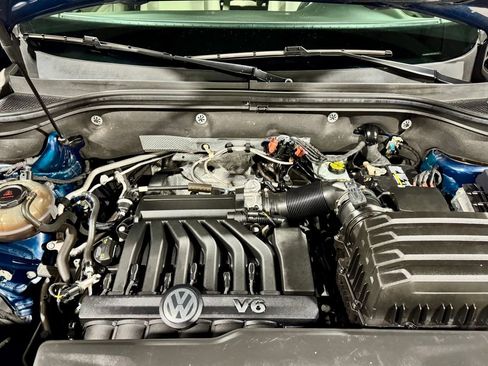Used 2019 Volkswagen Atlas SE w/ Towing Package image 9