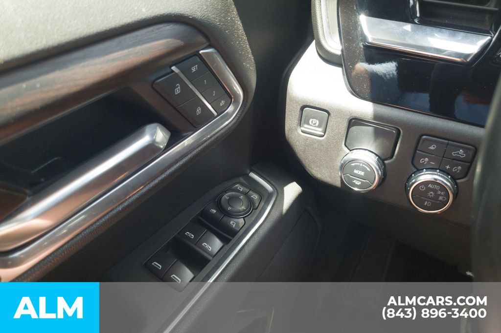 Used 2025 GMC Sierra 1500 SLT RWD image 14