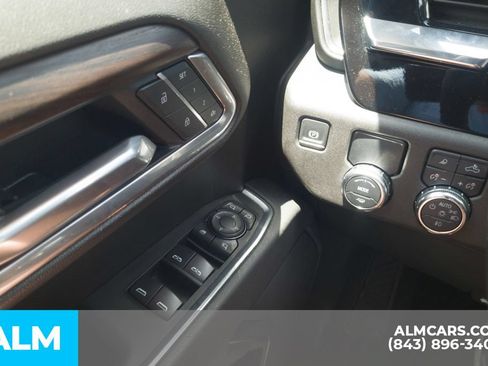 Used 2025 GMC Sierra 1500 SLT RWD image 14