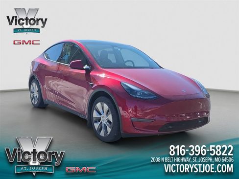 Used 2024 Tesla Model Y Long Range image 1