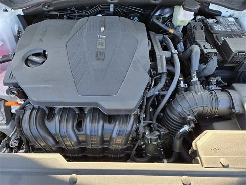 New 2026 Kia Sportage LX image 20