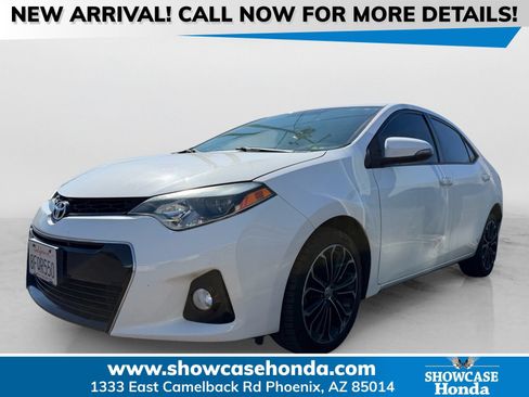 Used 2014 Toyota Corolla FWD image 1