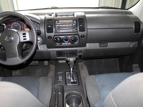 Used 2006 Nissan Xterra Off-Road RWD image 12