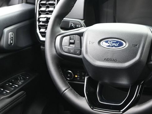 New 2025 Ford Ranger XLT w/ FX4 Off-Road Package image 28