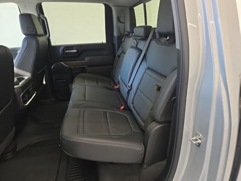 Used 2023 GMC Sierra 2500 Denali w/ Denali Ultimate Package image 33