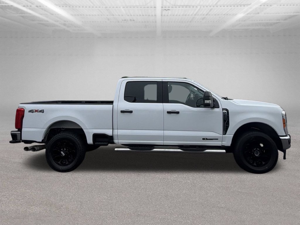 Used 2023 Ford F250 XLT AWD/4WD image 14