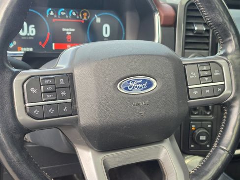 Used 2021 Ford F150 Lariat w/ Equipment Group 502A High AWD/4WD image 13