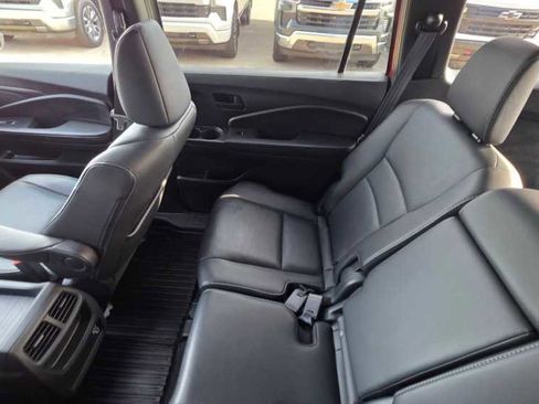 Used 2023 Honda Passport EX-L image 22