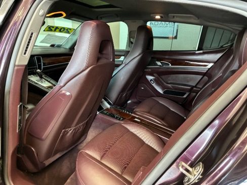 Used 2012 Porsche Panamera 4S image 28