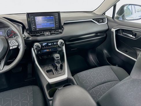 Used 2021 Toyota RAV4 XLE image 22