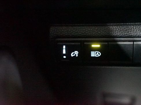 Certified 2024 Toyota Corolla LE image 22