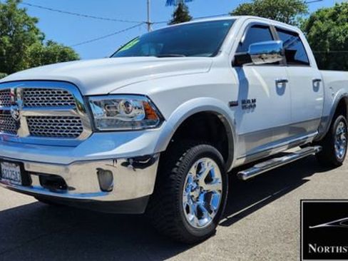 Used 2015 RAM 1500 Laramie w/ Convenience Group image 1