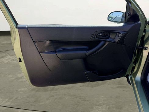 Used 2007 Ford Focus SES FWD image 14