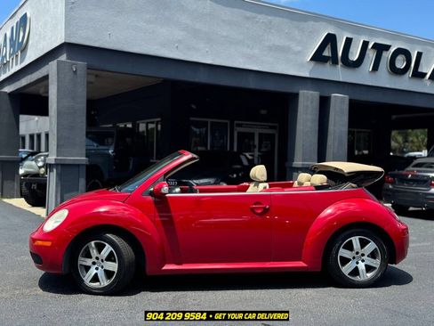 Used 2006 Volkswagen Beetle Convertible w/ Package 1 FWD image 5
