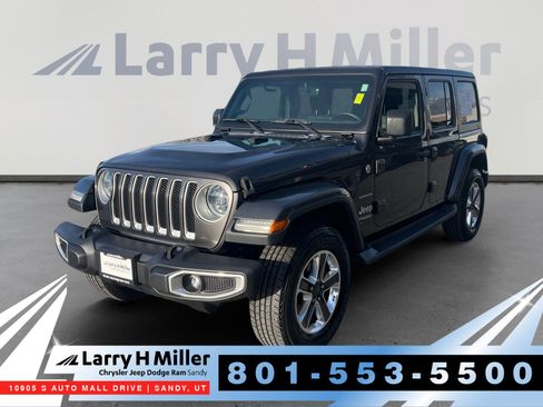 Used 2018 Jeep Wrangler Unlimited Sahara image 1
