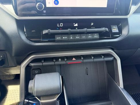 Used 2025 Toyota Tundra SR5 image 30