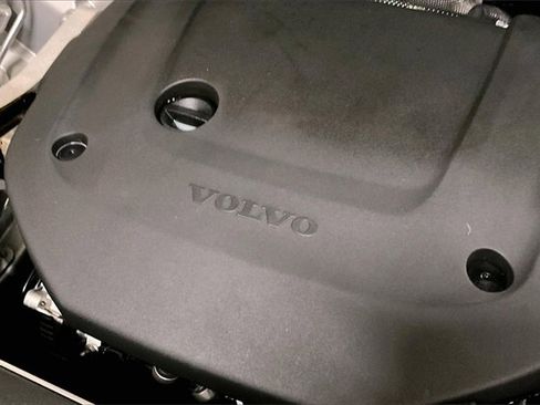 Certified 2023 Volvo XC90 B6 Ultimate image 36