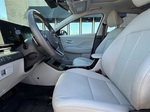 Used 2024 Hyundai Kona Limited image 10