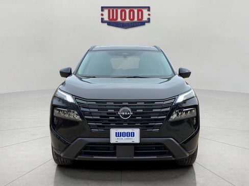 New 2026 Nissan Rogue Dark Armor image 5