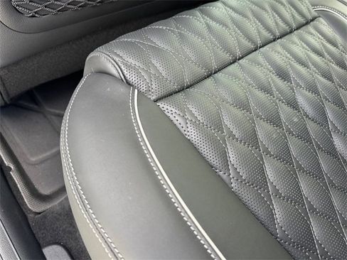 Used 2025 Genesis GV70 3.5T Sport w/ Sport Advanced Package image 14