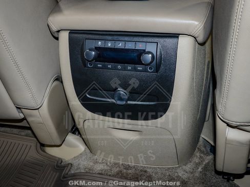 Used 2012 Chevrolet Suburban LT image 93