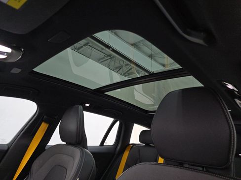 Used 2024 Volvo V60 T8 Polestar w/ Protection Package image 7